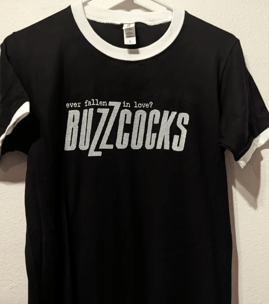 BUZZCOCKS vintage Tシャツ Rare Vintage Buzzcocks Lest we forget t shirt english punk size L